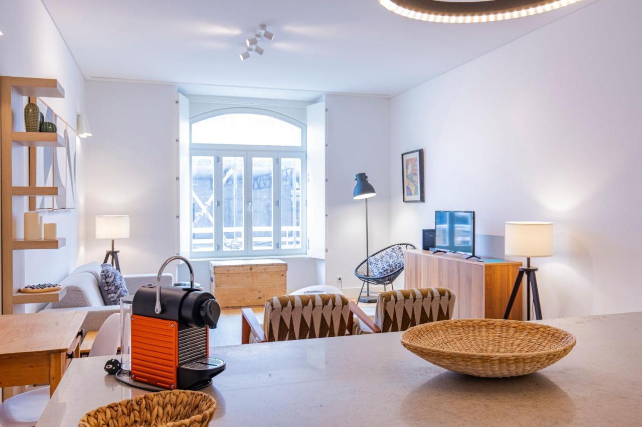 Modern Rustic Flat In Santos By Lovelystay Lisboa Dış mekan fotoğraf
