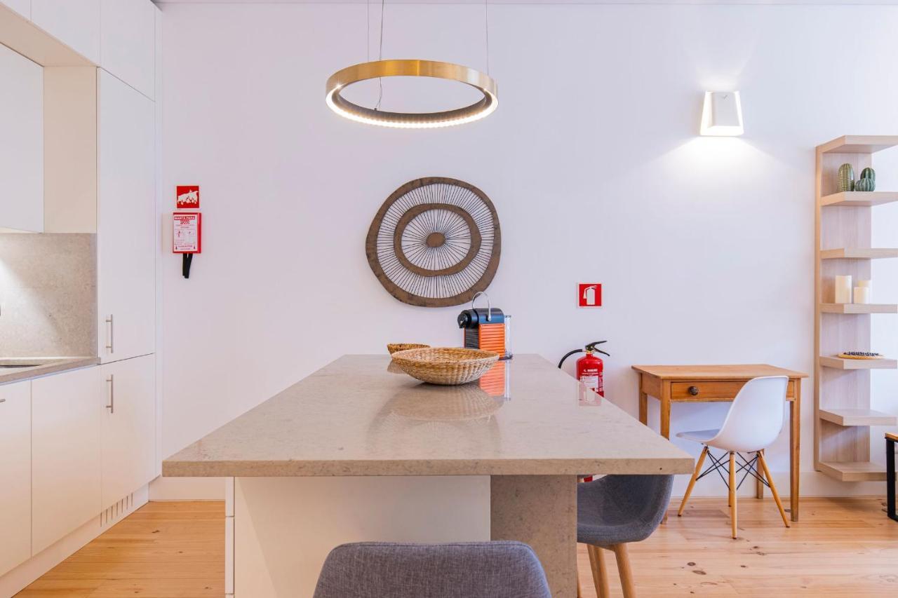 Modern Rustic Flat In Santos By Lovelystay Lisboa Dış mekan fotoğraf